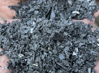 Spacermaterial im Recyclingprozess