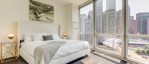 465 North Park condo bedroom